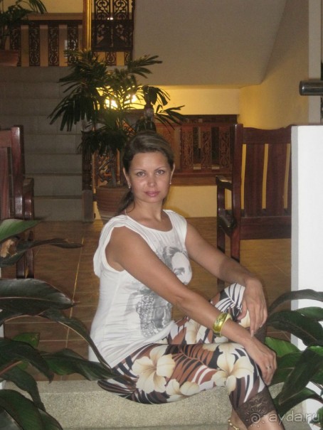 В отеле, на нашем этаже.