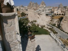 фото Travellers Cave Hotel