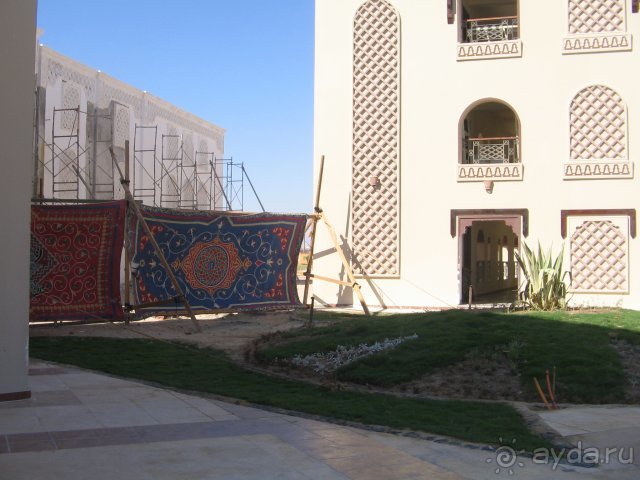 В отеле полным ходом идут строительные работы