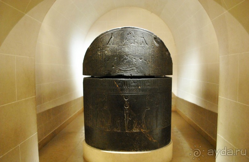 Музей Лувр (Париж)