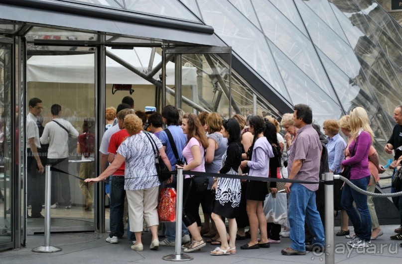 Музей Лувр (Париж)