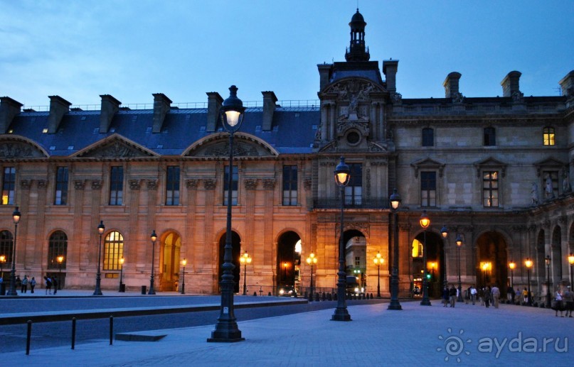 Музей Лувр (Париж)