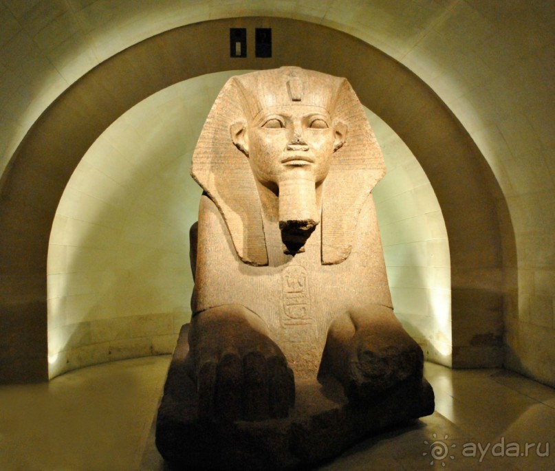 Музей Лувр (Париж)