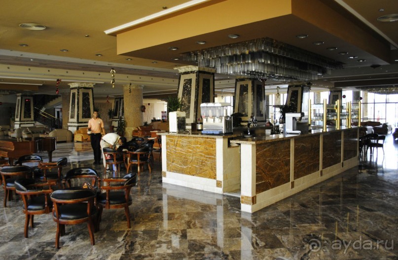 фото AMC Royal Hotel & Spa 