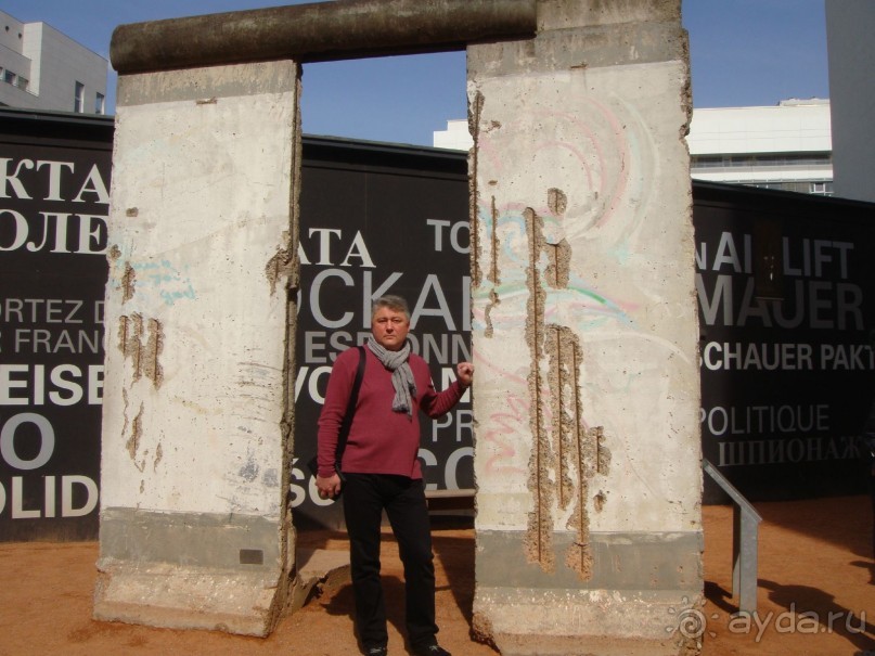 Германия, Берлин, TopDomizil Apartments Checkpoint Plaza. Неприветливый рессепшн