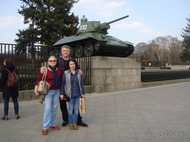 Германия, Берлин, TopDomizil Apartments Checkpoint Plaza. Неприветливый рессепшн