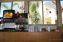 неплохой отель со своим аквапарком и прекрасной едой