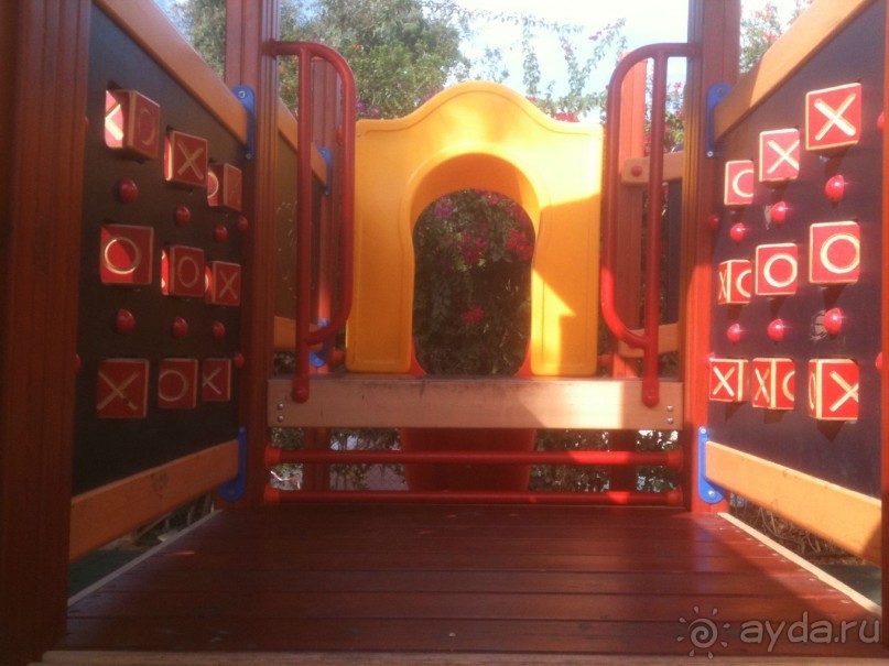 неплохой отель со своим аквапарком и прекрасной едой