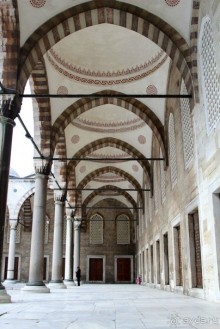 Самостоятельно в Стамбул женской компанией