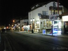 Вход в отель