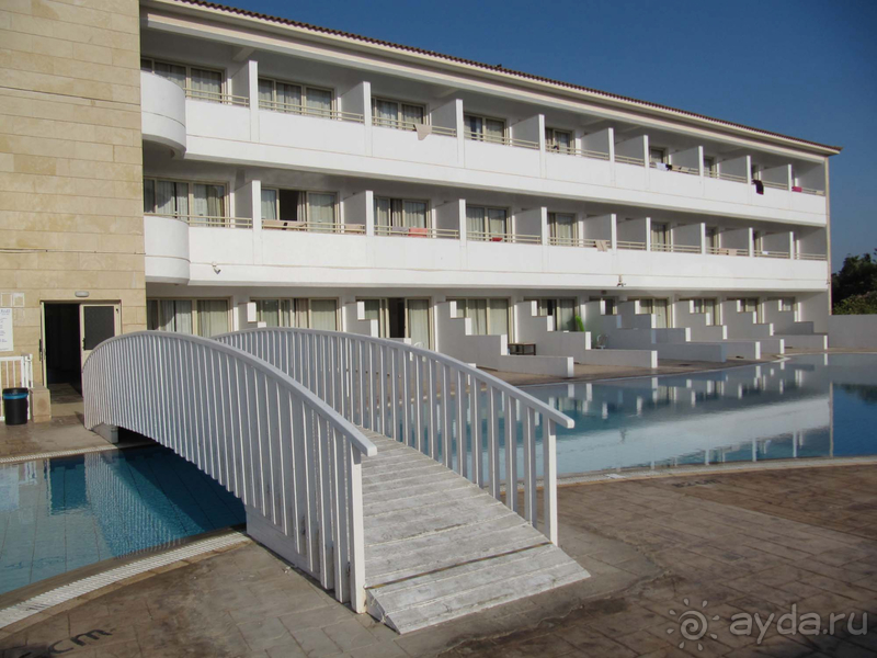 Хороший отель на берегу Средиземного моря