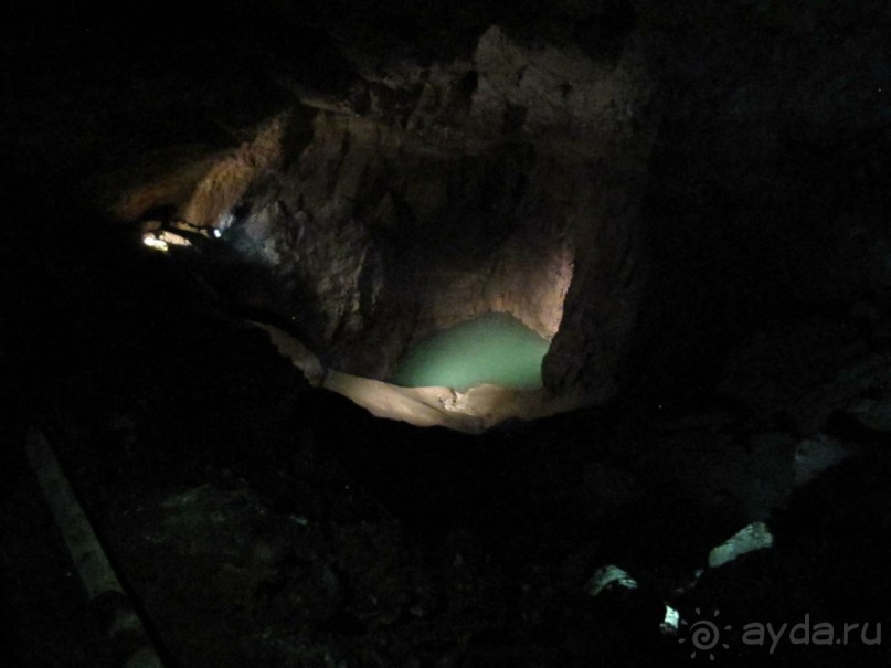 Новый Афон, пещеры