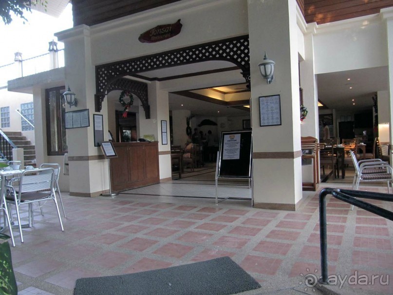 Отель рекомендуем для спокойного и комфортного отдыха