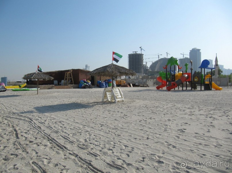 фото Holiday International Sharjah Hotel