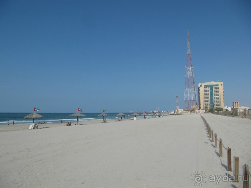 фото Holiday International Sharjah Hotel