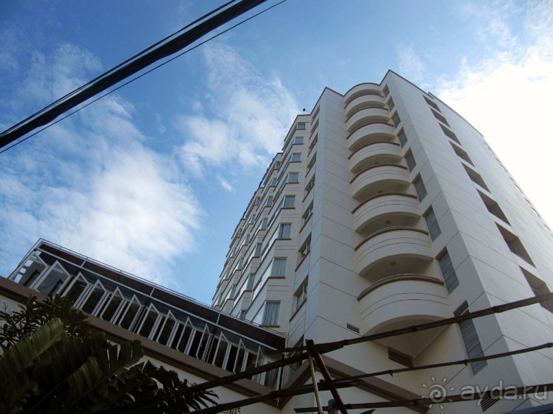 Номера с балконами (301,401,501 и т.д.)