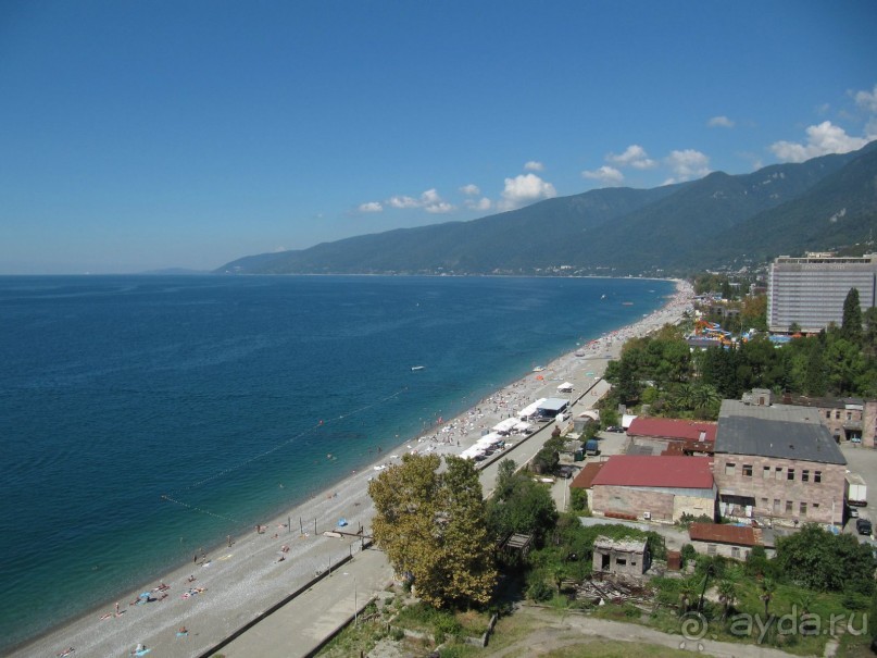 Гостиница Закавказье (Гагры, Абхазия)