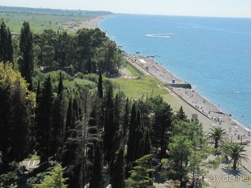 Гостиница Закавказье (Гагры, Абхазия)