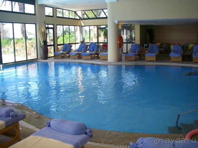 Закрытый бассейн