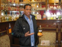 Магазин парфюмированых и лечебных масел у Аладдина