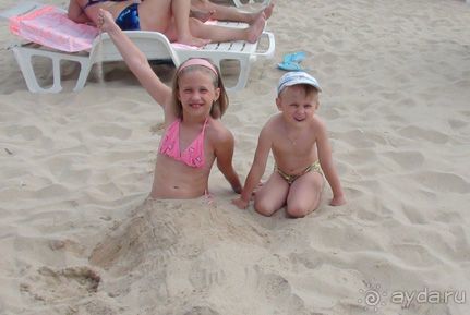 Большой шумный отель