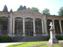 А это Тринкхалле (пиьевой зал). Он был на косметичечком ремонте. Леса стоят.