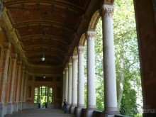 Коллонада Тринкхалле.