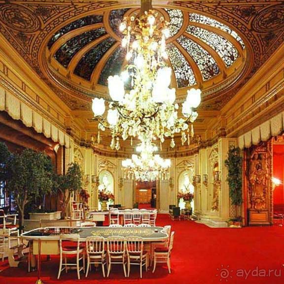 Игровой зал Казино. Фото из Интернета. На самом деле роскошно.