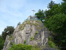 Вид из беседки, если повернуться к городу спиной