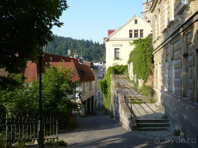 Моя любимая улочка: из отеля Морава к источникам. 