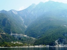 Апофеоз нашего путешествия: перед нами три вершины Св.Афона, а под ними монастырь Св.Павла