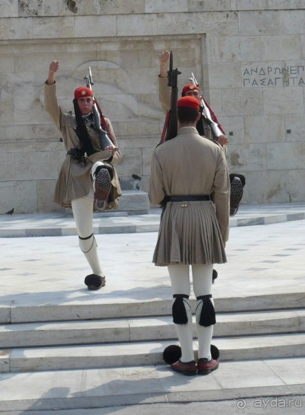 Афины - из прошлого в будущее