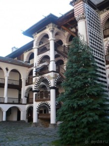 Болгарские монастыри