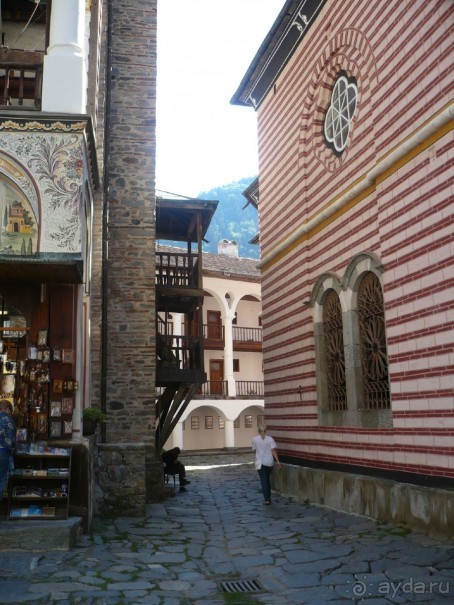 Болгарские монастыри