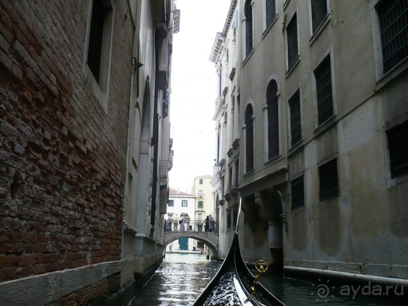 Мы возвращаемся. Сейчас выплывем обратно на Гранд Канал.