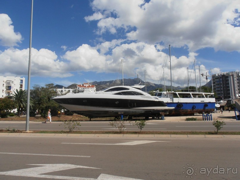 Яхтостоянка в городе Бар