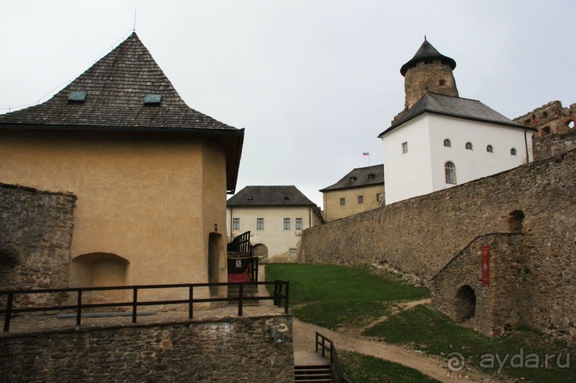 Стара Любовня