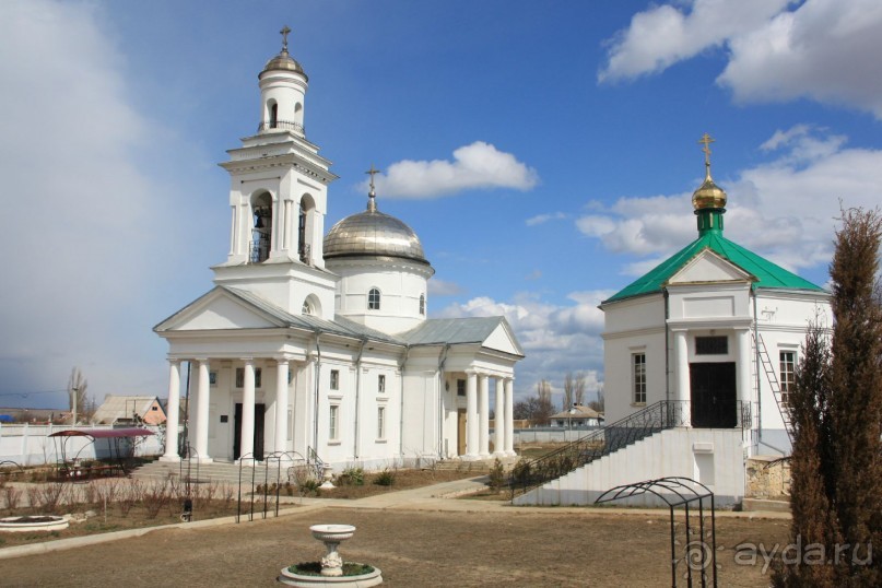 Вдоль Черного моря с заходом в День Дурака.