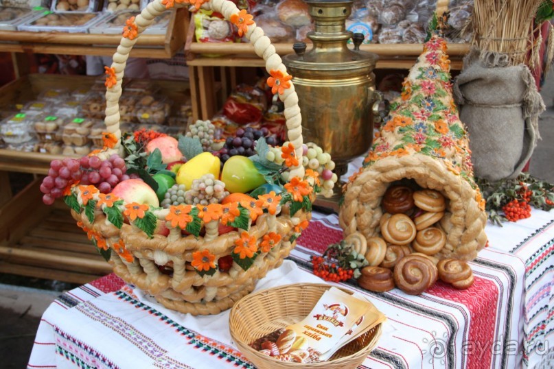 Бовты за бовтами.