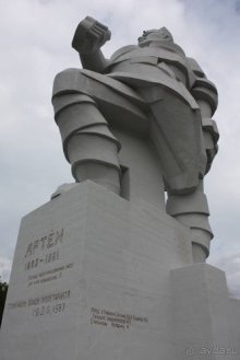 Вышел в степь Донецкую...