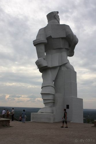 Вышел в степь Донецкую...