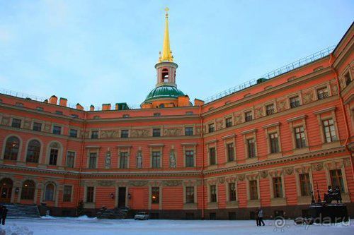 Олени, хаски и Полярный круг