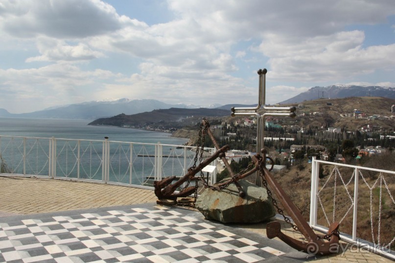 Вдоль Черного моря с заходом в День Дурака, часть 2.