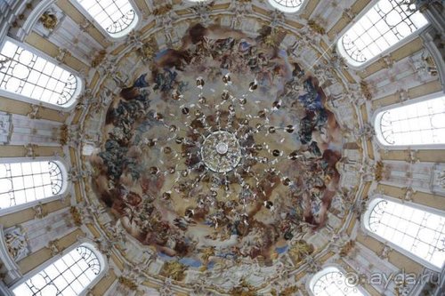 По пояс в небе: путешествие через 16 городов Австрии и Германии