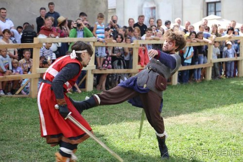 Драконы, замки и пещеры Западной Украины и Восточной Европы