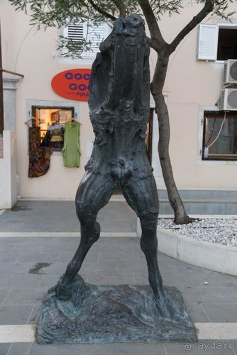 Драконы, замки и пещеры Западной Украины и Восточной Европы