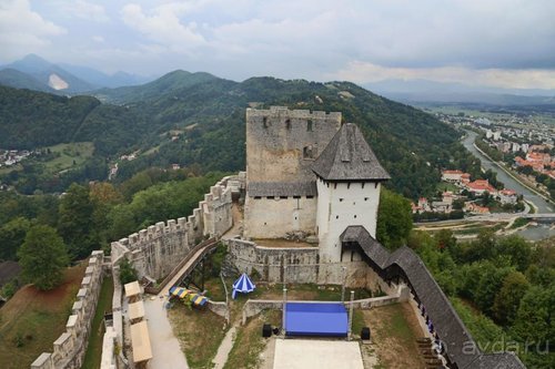 Драконы, замки и пещеры Западной Украины и Восточной Европы