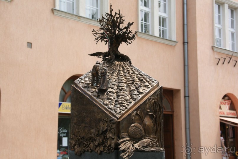 фото Harom Gunar