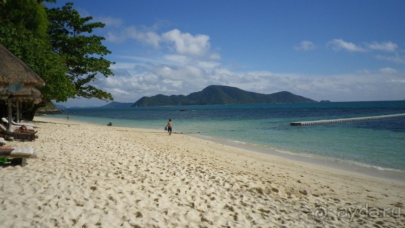 Бон, первый утренний заезд, еще никого нет