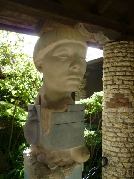 Скульптурное изображение индейца племени таино